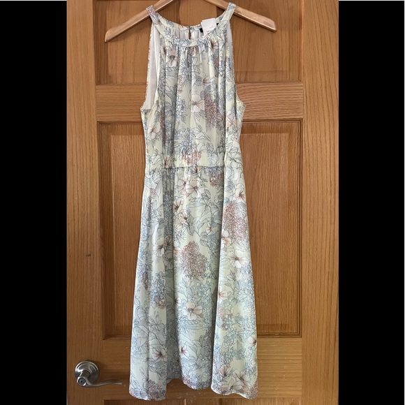 Tommy Hilfiger Dresses & Skirts - TOMMY HILFIGER floral keyhole lined dress back zipper & elastic waist s 10 EUC